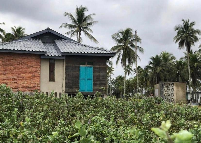 The Skepeng Apartment Kampung Penarik Exterior photo
