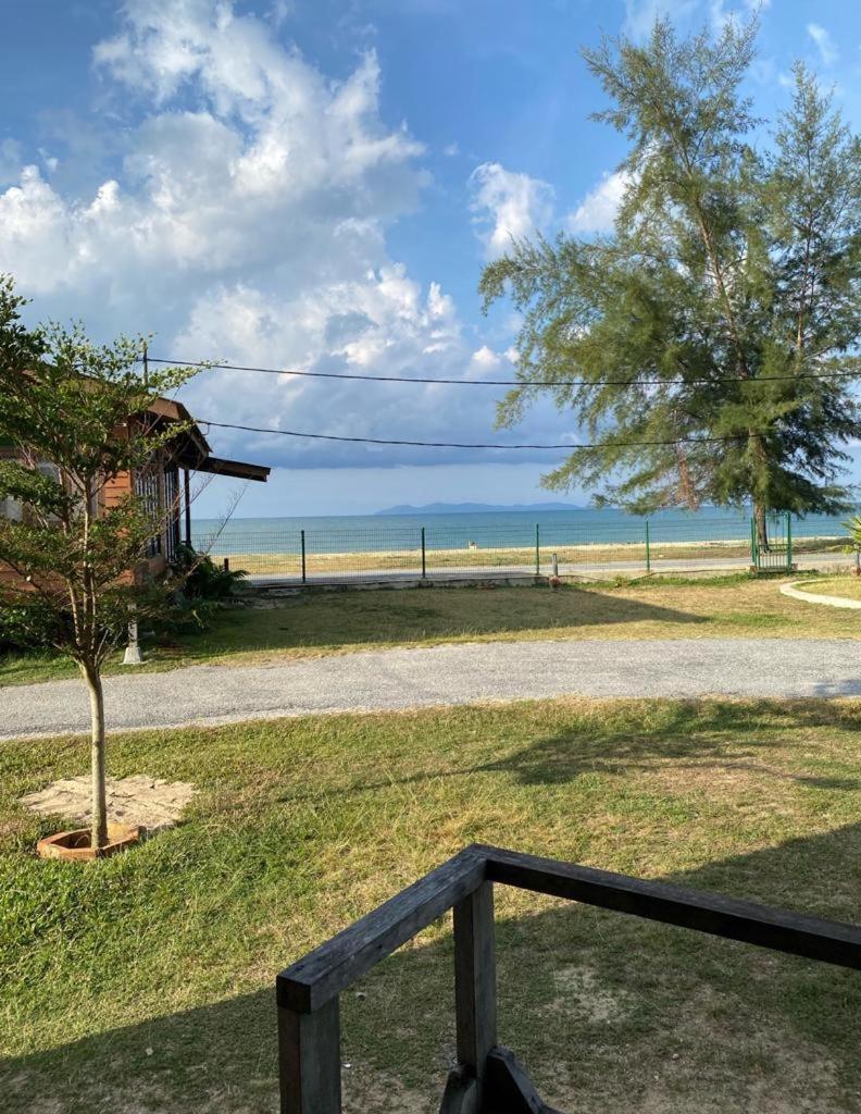 The Skepeng Apartment Kampung Penarik Exterior photo