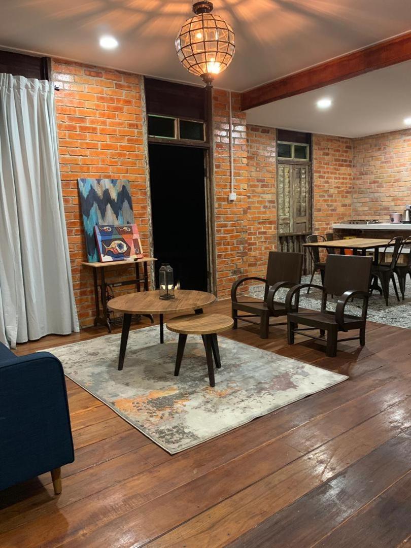 The Skepeng Apartment Kampung Penarik Exterior photo